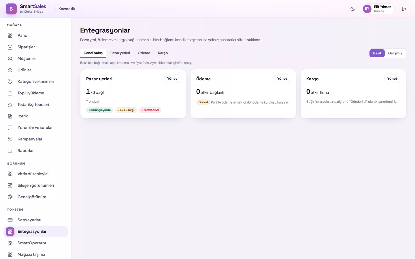 The Integrations page, Overview: marketplace, payment, and shipping summary cards; Simple / Advanced selector in the top right corner