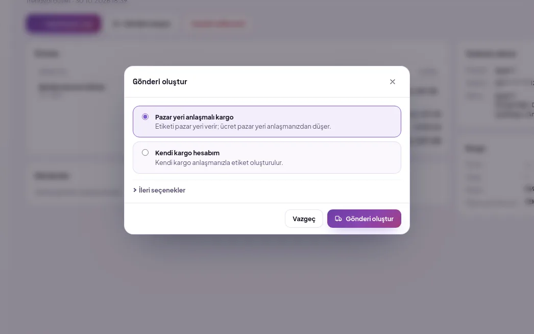 Gönderi oluştur penceresi: pazar yeri anlaşmalı kargo ve kendi kargo hesabım seçenekleri, İleri seçenekler ve onay düğmesi (demo verisiyle)